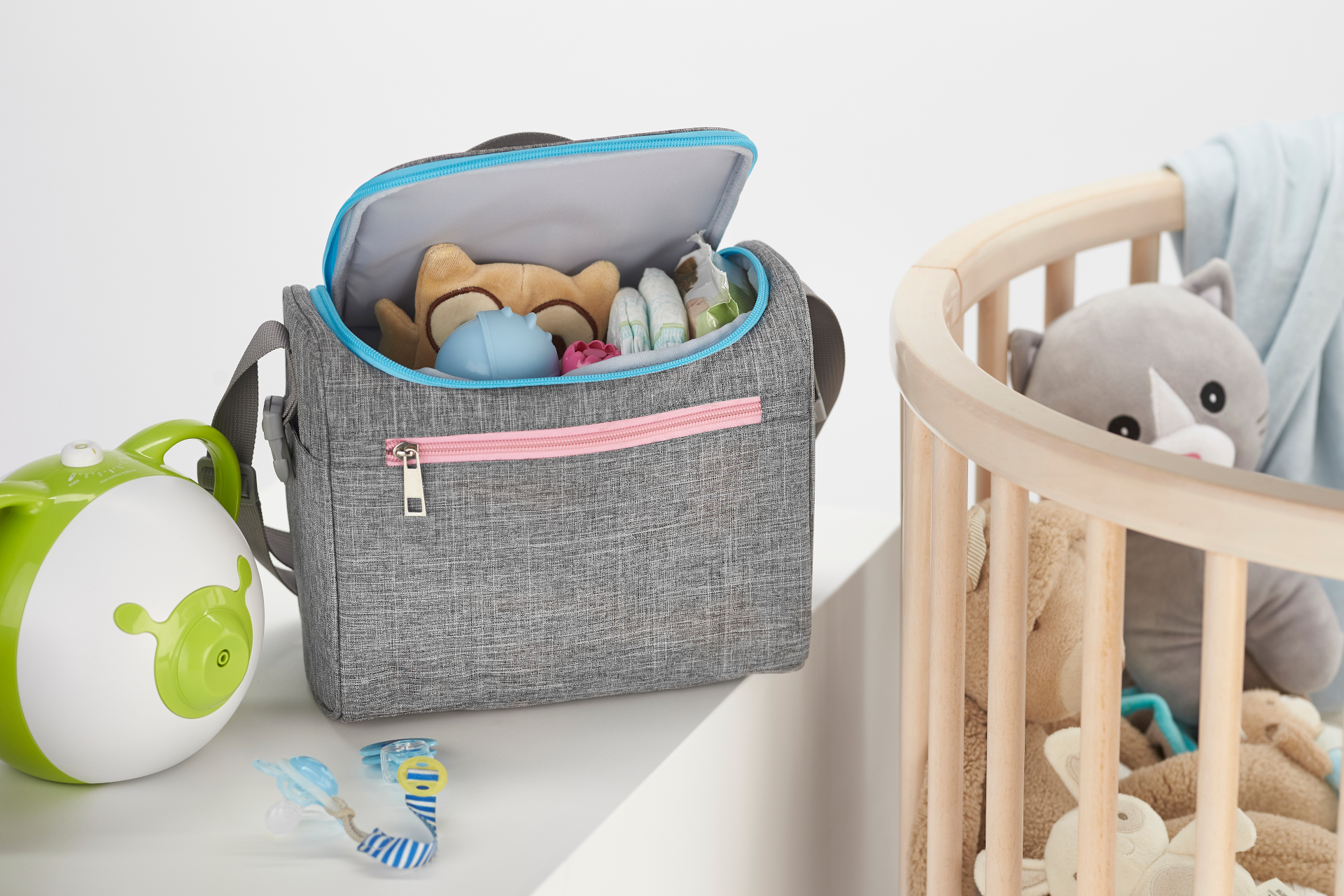Nosiboo Bag Baby Organizer for smart organization of all the necessary baby accessories with a Nosiboo Pro Electric Nasal Aspirator for babies